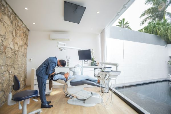 Recruter en dentisterie : l'image de marque fait la différence